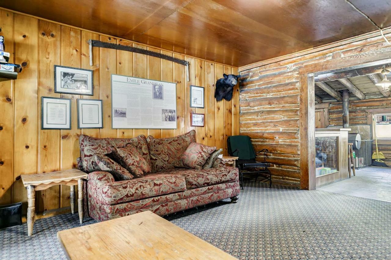 Sawtooth Lodge Stanley Экстерьер фото