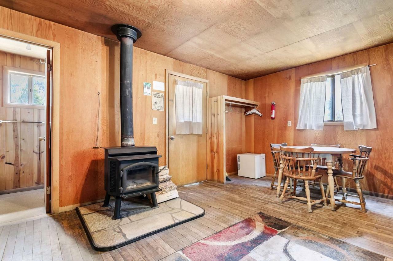 Sawtooth Lodge Stanley Экстерьер фото